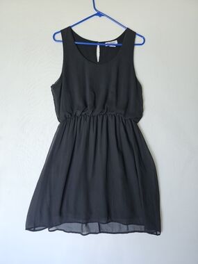 Elegant Luscious Los Angeles Black Chiffon Mini Dress - Size L
